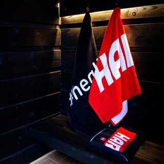 Harvia - Towel (27.56" × 55.12") Red